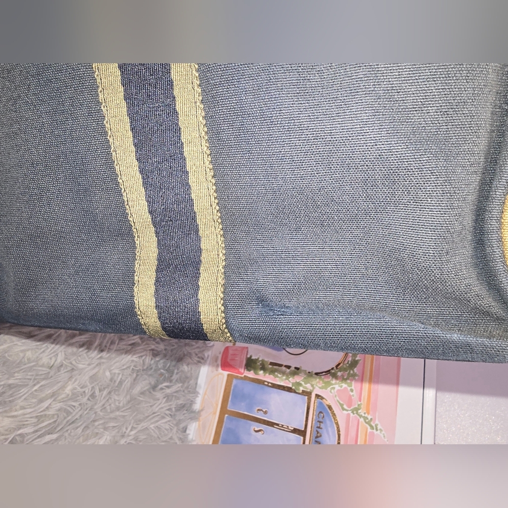 Hermès Striped Olive 🫒 Green & Blue Large Tote (GUC)(SEE PICS) - Picture 4 of 12